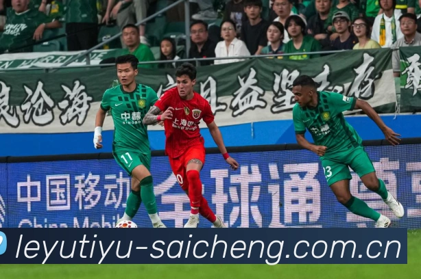 奥乔亚开启最后一次国家队集训全力备战二零二六世界杯战术观察 奥乔亚开启最后一次国家队集训全力备战二零二六世界杯战术观察